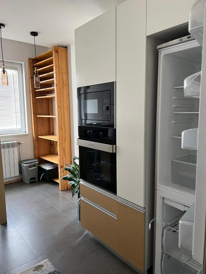 Modern Apartment In Skopje Luaran gambar